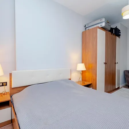 High Floor Lux Apartment Istanbul