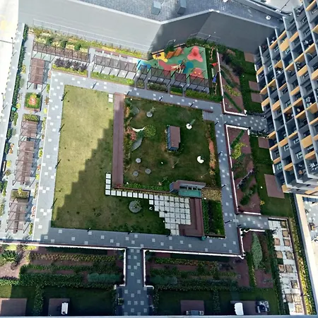 High Floor Lux Apartment